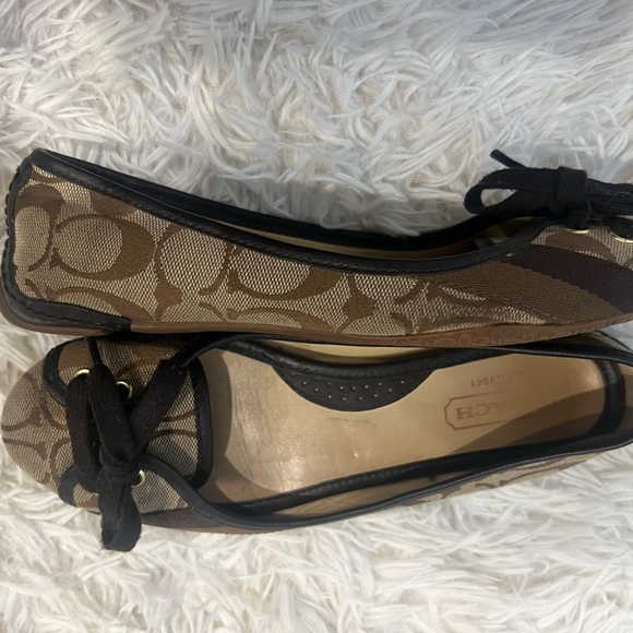 Signature Coach Brown Flats - Picture 6 of 8